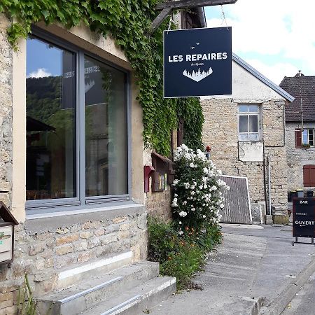 Hotel Les Repaires Nans-sous-Sainte-Anne Exterior foto